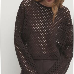 Massimo DUTTI crochet top